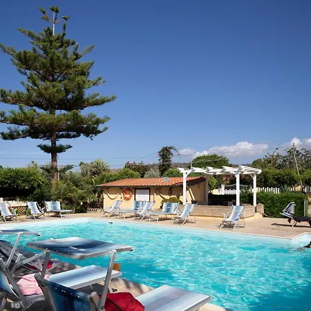 La Fattoria Sul Mare 2*