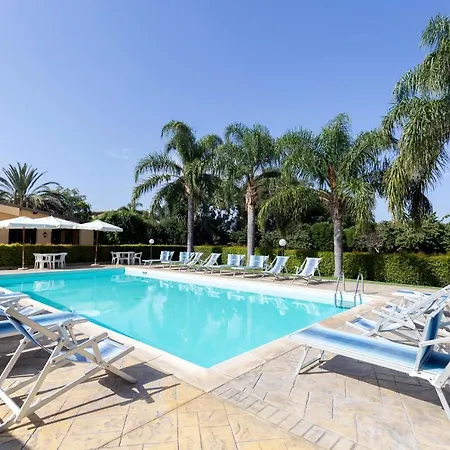 Szálloda La Fattoria Sul Mare 2*