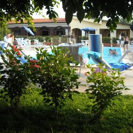 Отель La Fattoria Sul Mare 2*