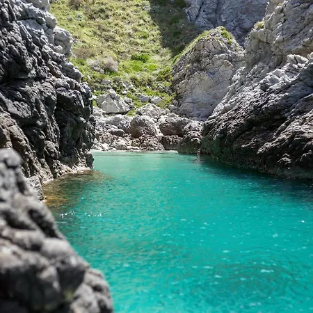 La Fattoria Sul Mare 2*